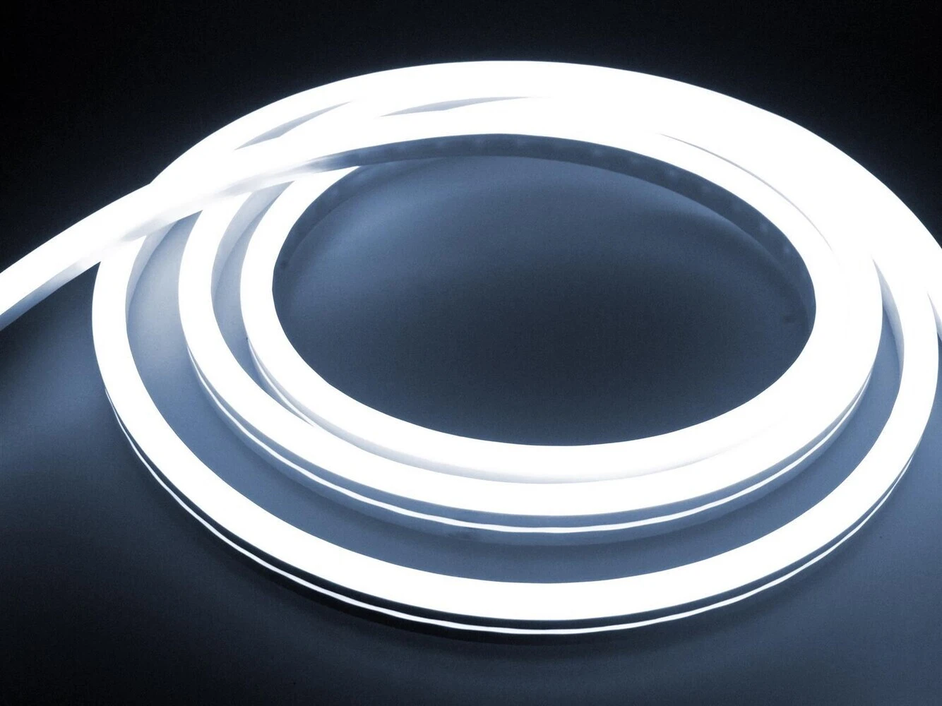 Premium 24V LED NeonFlex Streifen IP68 Neutralweiß SET Netzteil 1m – Bild 2