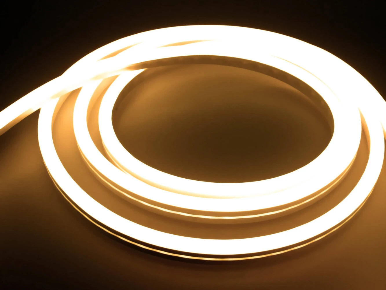 Professional 230V LED NeonFlex Streifen IP66 Warmweiß SET 1m, Netzanschlusskabel DE 80 Cm – Bild 2