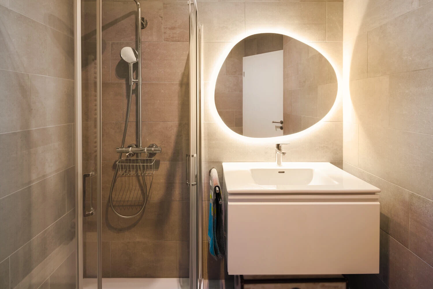 Premium 24V CCT COB LED Streifen IP65 WLAN-Set Magic Home & Netzteil 1m – Bild 8